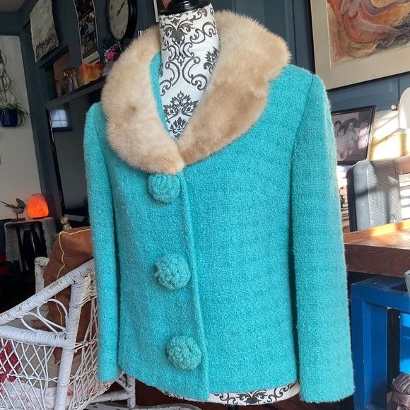 Vintage loomed lambswool suit jacket with mink collar in turquoise - Picture 2 of 14